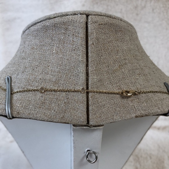 Gold Triangle Necklace And Peekaboo Earrings - Picture 5 of 9